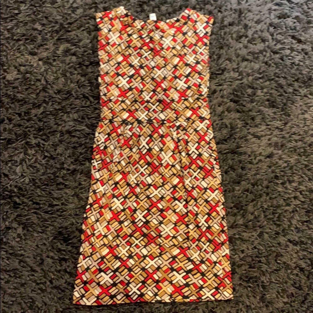 Patterned Dress - Picture 2 of 3